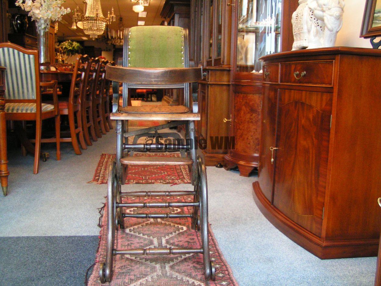 Verkocht artikelnr. 1600373 Antieke Kinderwagen 1910 
Antiek en Kunst

Antiek | Speelgoed
Beschrijving
In hoogte verstelbaar.

In zeer goede staat.

Rijdbaar op ijzeren wieltjes.
Keywords: artikelnr. 1600373 Antieke Kinderwagen 1910