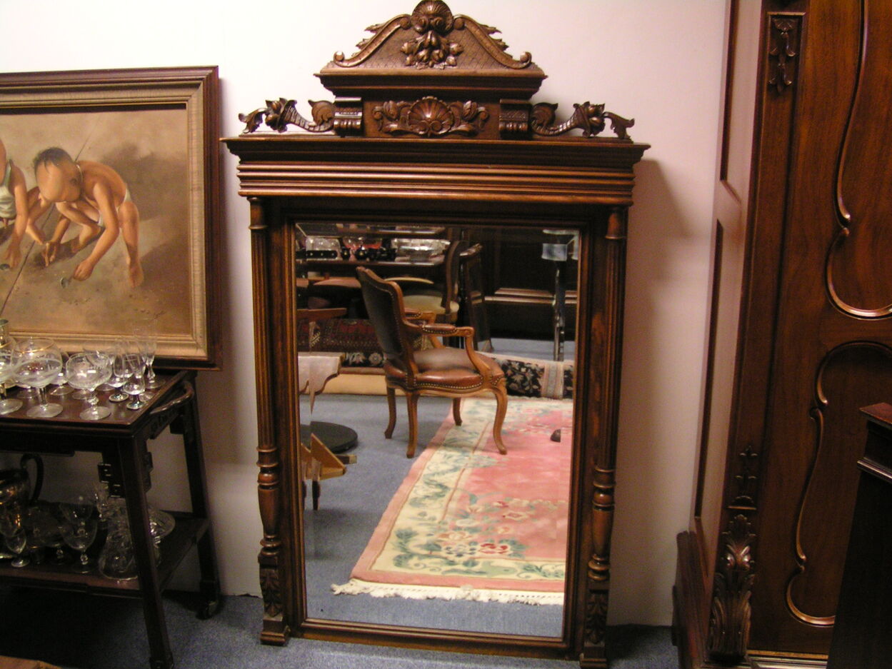 artikelnr. 1602036 Antieke Eikenhouten Spiegel Facet Geslepen Glas in Zeer Goede Staat. prijs €349,- euro
