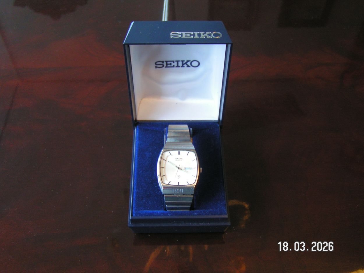 artikelnr. 16020110 SEIKO Vitage Polshorloge Quartz SQ  Jaren 80 nr 4336-5040 in zeer goede staat prijs €95,- euro
