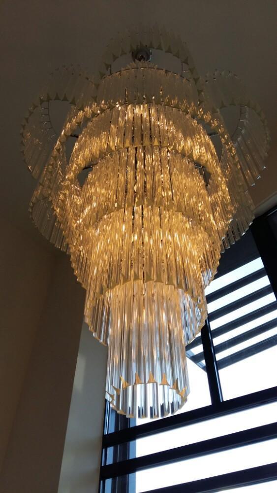 artikelnr. 1600240 Kristallen Kroonluchter Goudverguld * Design "Paolo Vernini: prijs op aanvraag
te koop in diverse modellen en maten, van klein tot groot.
Keywords: Kristallen Kroonluchter Goudverguld * Design "Paolo Vernini'