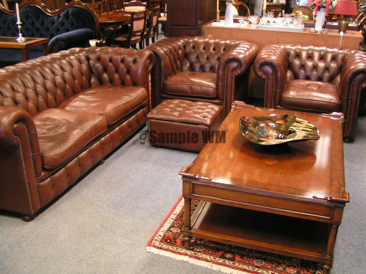 Verkocht artikelnr. 1600343 Chesterfield Rossendale Bank met 2 bijbehorende fauteuils.
Chesterfield Rossendale
Het model Rossendale Chesterfield
Keywords: Chesterfield Rossendale Bank met 2 bijbehorende fauteuils