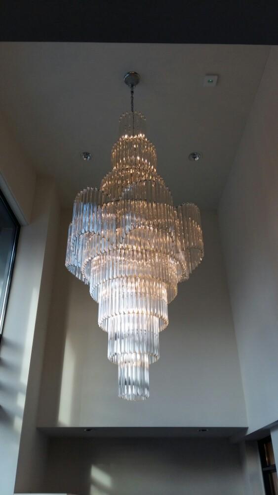 artikelnr. 1600240 Kristallen Kroonluchter Goudverguld * Design "Paolo Vernini: prijs op aanvraag
te koop in diverse modellen en maten, van klein tot groot.
Keywords: Kristallen Kroonluchter Goudverguld * Design "Paolo Vernini'