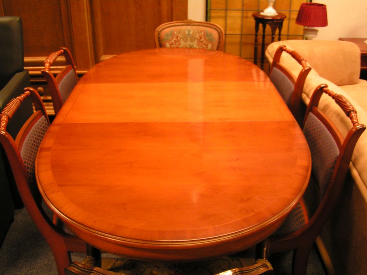 Verkocht artikelnr. 001840c Heldense Exclusive Taxus Eetkamertafel
met 2 tussenbladen van 45 cm per stuk
L: 1.35m x B: 95cm x H: 76cm

in nieuwstaat

ook met bijpassende Heldense stoelen te koop.

Enorme voorraad aan Heldense meubels in voorraad!
Keywords: Heldense Exclusive Taxus Eetkamertafel;