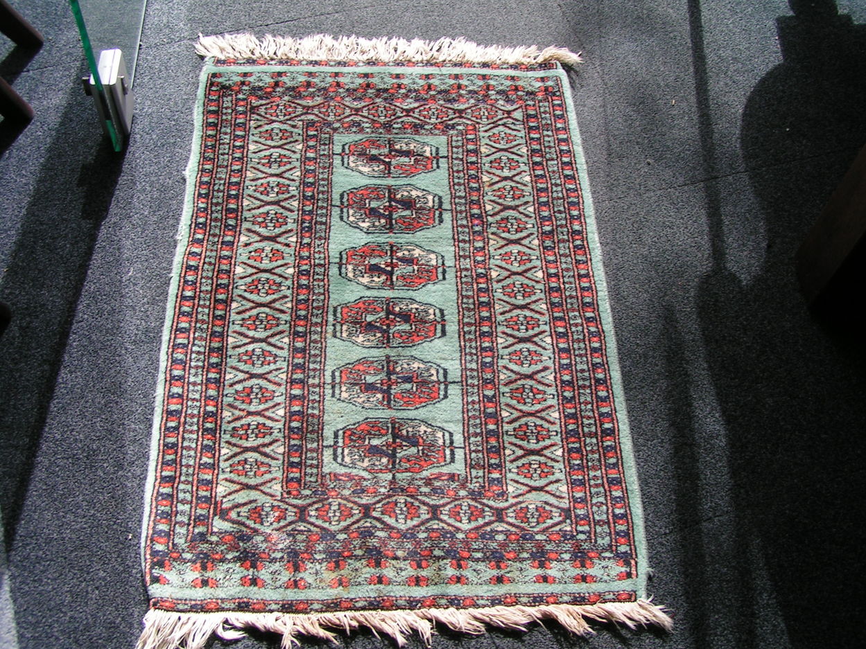 artikelnr. 00468 Pakistaans Perzisch Tapijt: prijs 27.50 euro
60 x 90cm
Keywords: Pakistaans Perzisch Tapijt