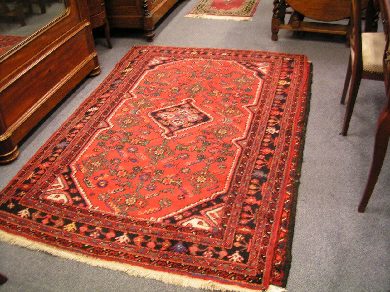 Verkocht, artikelnr. 00791 Perzisch Handgeknoopt Tapijt
2.15m lang  x 1.35m breed

Keywords: Perzisch Handgeknoopt Tapijten